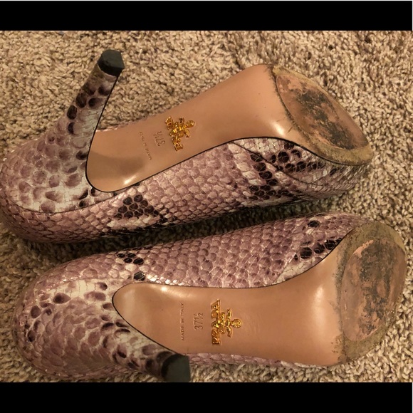 Prada Platform Pumps, Snakeskin Pattern. - Picture 4 of 4